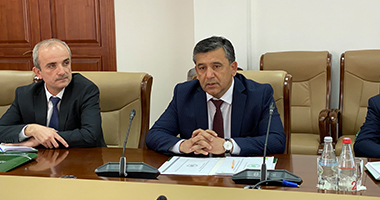 Встреча Председателя Правления ГСБ РТ «Амонатбонк» г-на Икроми С.С. с официальной делегацией ЕБРР.