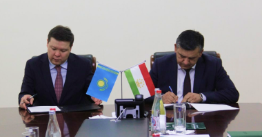 БДА ҶТ “Амонатбонк” ҳамкориро бо «Ширкати содиротию суғуртавии «KazakhExport» густариш медиҳад.